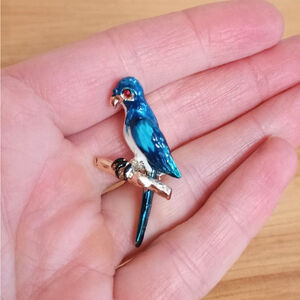 Vintage Unsigned Blue White Parrot Parakeet Bird Lapel Pin Brooch